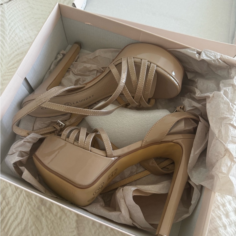COPY - NEW Chinese Laundry Women's Teaser 2 Heeled Sandal